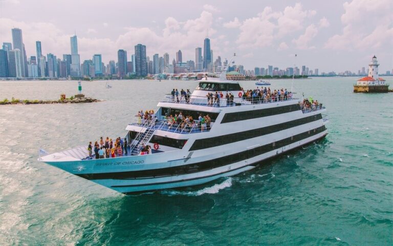 Spirit of Chicago Yacht